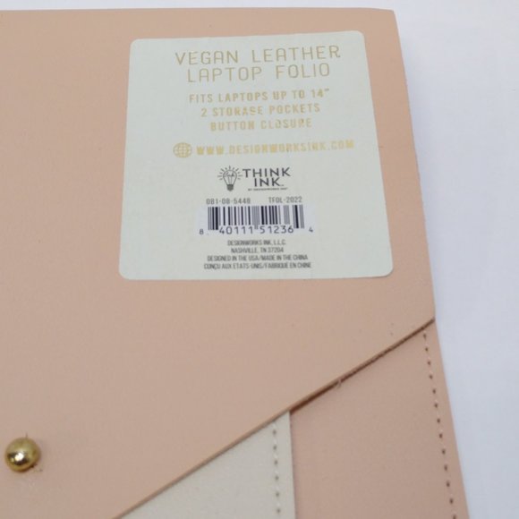 Vegan Leather Laptop Folio Fits Laptops Up To 14" Two Pockets Button Closure NWT - Picture 4 of 4